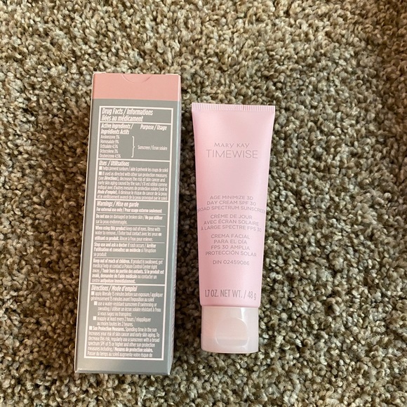 MK TimeWise Age Minimize 3D set. Normal- Dry Skin - Picture 4 of 6